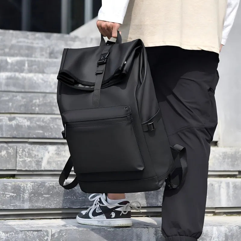 Large Capacity Backpack - Stylish Solid Black Travel & Commuter Bagwith Adjustable Straps, Multiple Compartments, Travelbackpack