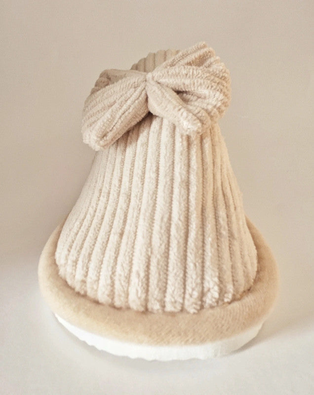 Elegante pantufla de mujer con lazo