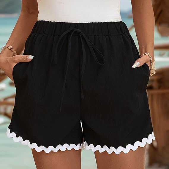 Short Black Beauty Vila